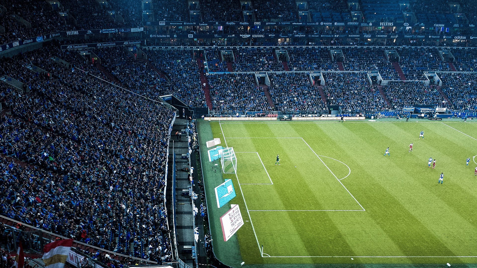 武切维奇摧毁式表演+活塞窒息防守，马刺提前三节缴械