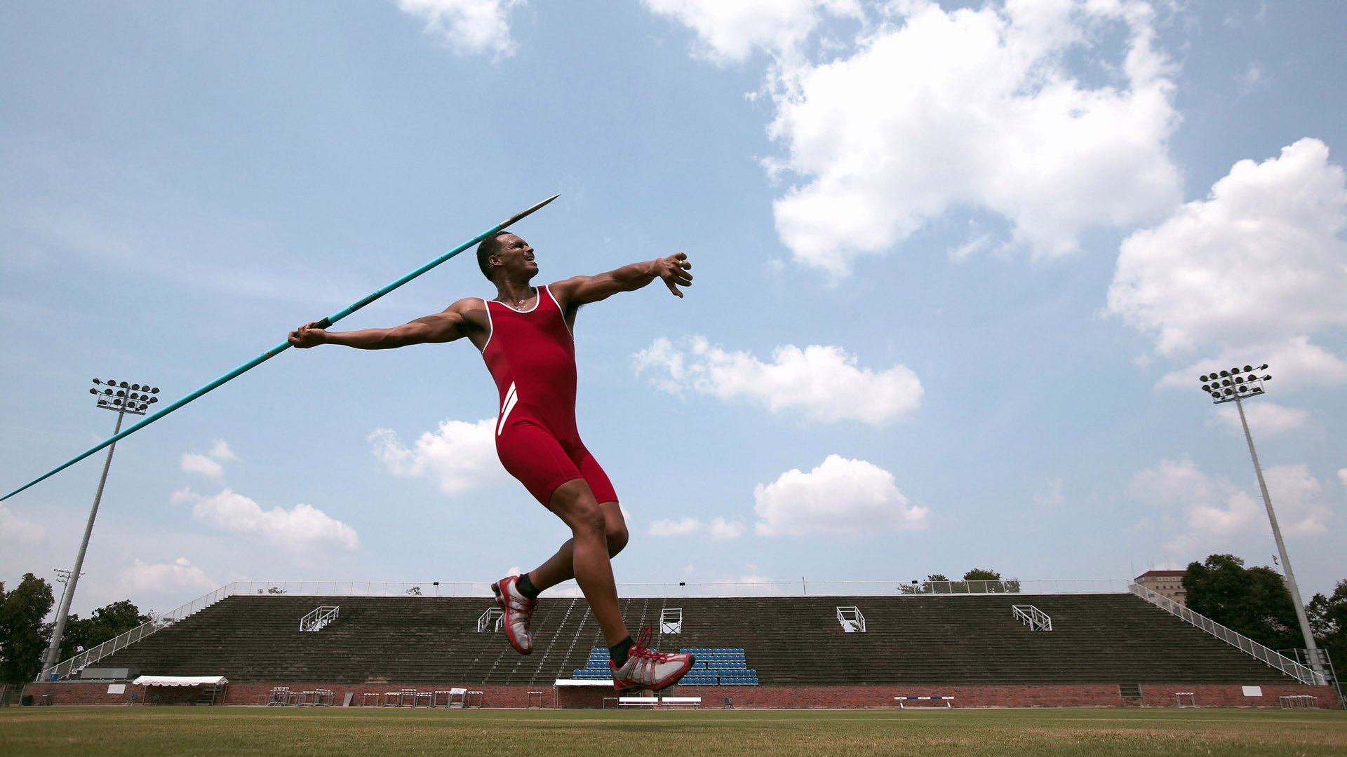 闪电击穿黑星!马丁内利个人秀引爆,塞内加尔疾风骤雨送加纳出局